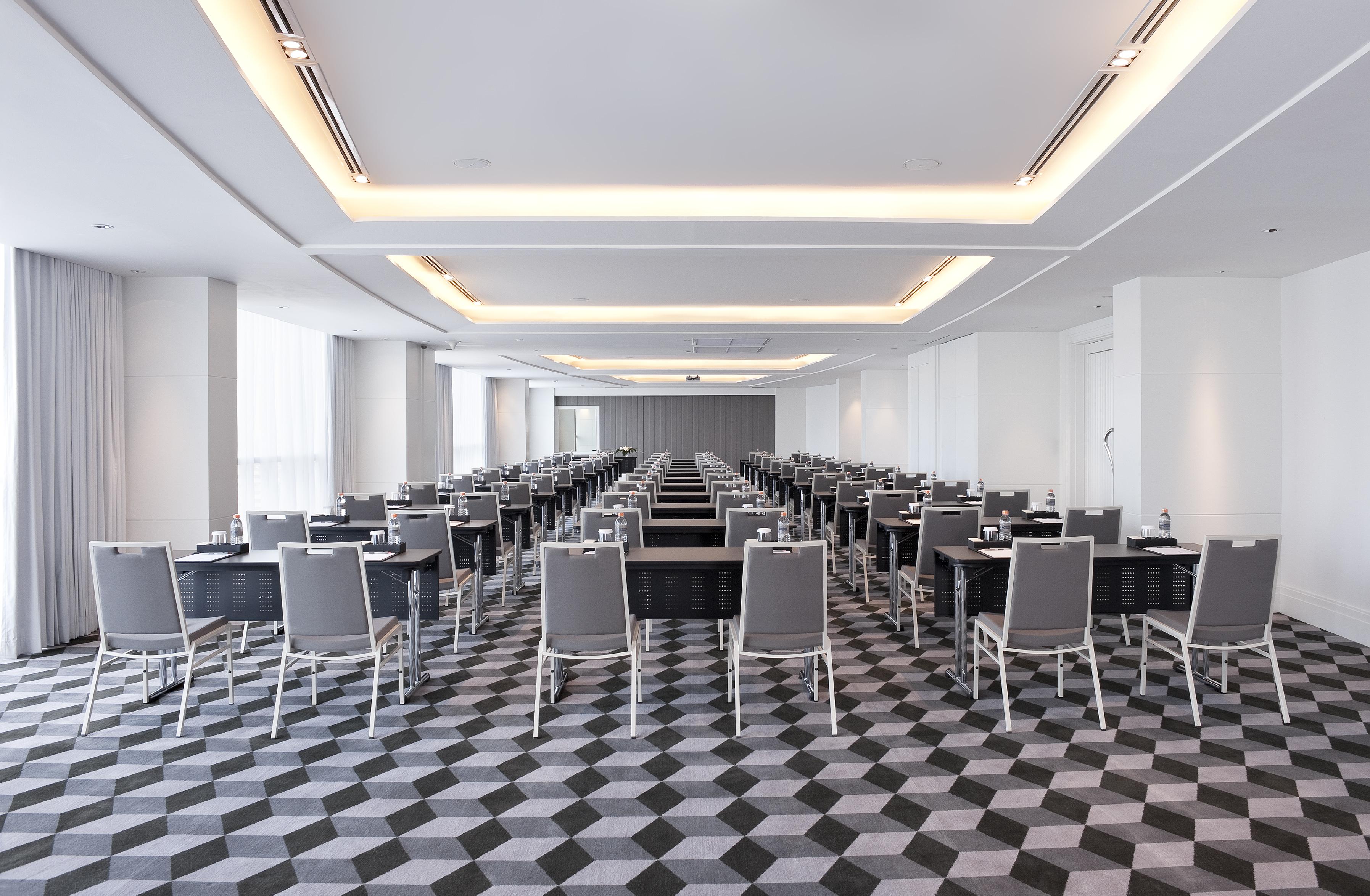 Pullman Bangkok Hotel G Exterior foto The ballroom